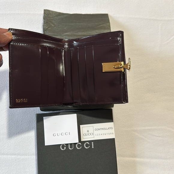 GUCCI COMPACT VLIP 2 BIFOLD WALLET BRAND NEW MINT - Picture 8 of 13